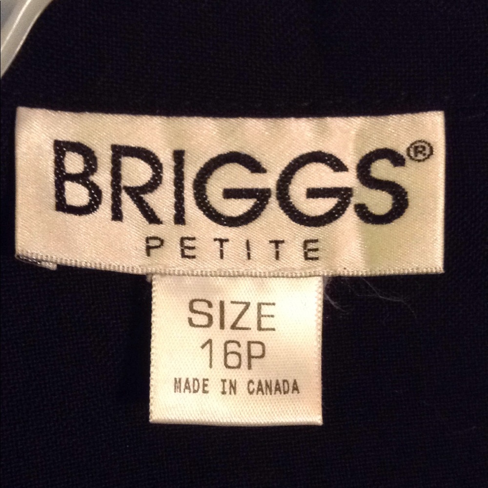 Blazer - Picture 2 of 3